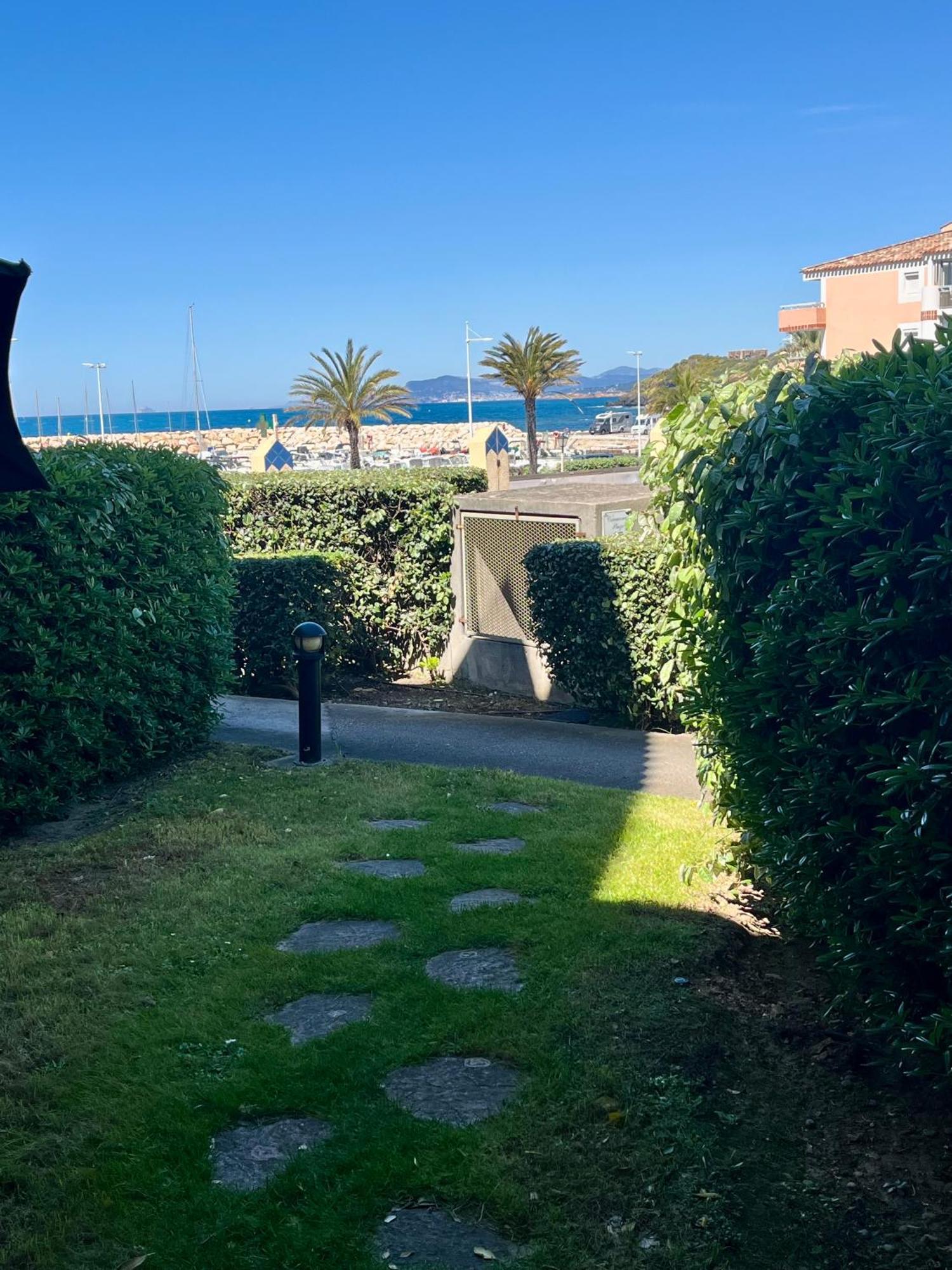 Vue Sur La Mer, Plage A 50M Six-Fours-les-Plages Exterior photo